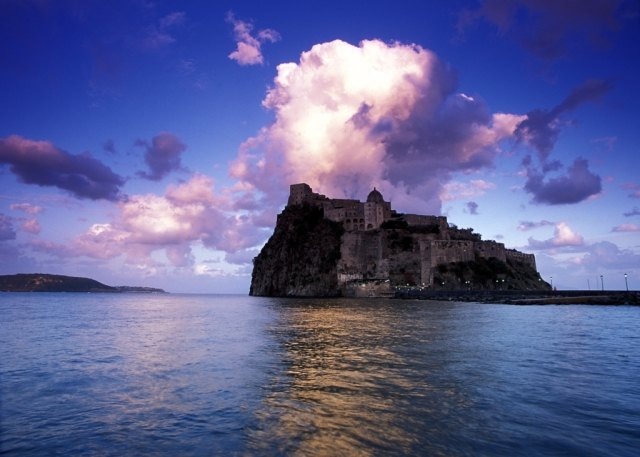 Aragonský hrad - ostrov Ischia